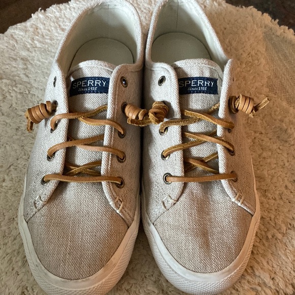 Sperry Boat Shoes - Picture 2 of 12